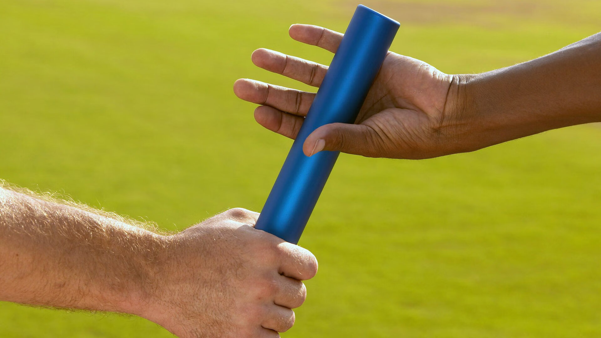 《顶级战队的背后:运营、训练全景揭秘》,顶级战队英文怎么写